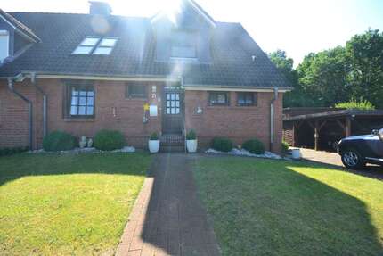 Haus Neumünster Brachenfeld/Ruthenberg - 8 Zimmer, 260 m&sup2;, 440.000&euro; | Angebot:26455367