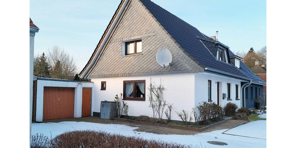 Doppelhaushälfte Neumünster Brachenfeld/Ruthenberg - 3 Zimmer, 91 m&sup2;, 285.000&euro; | Angebot:25306217