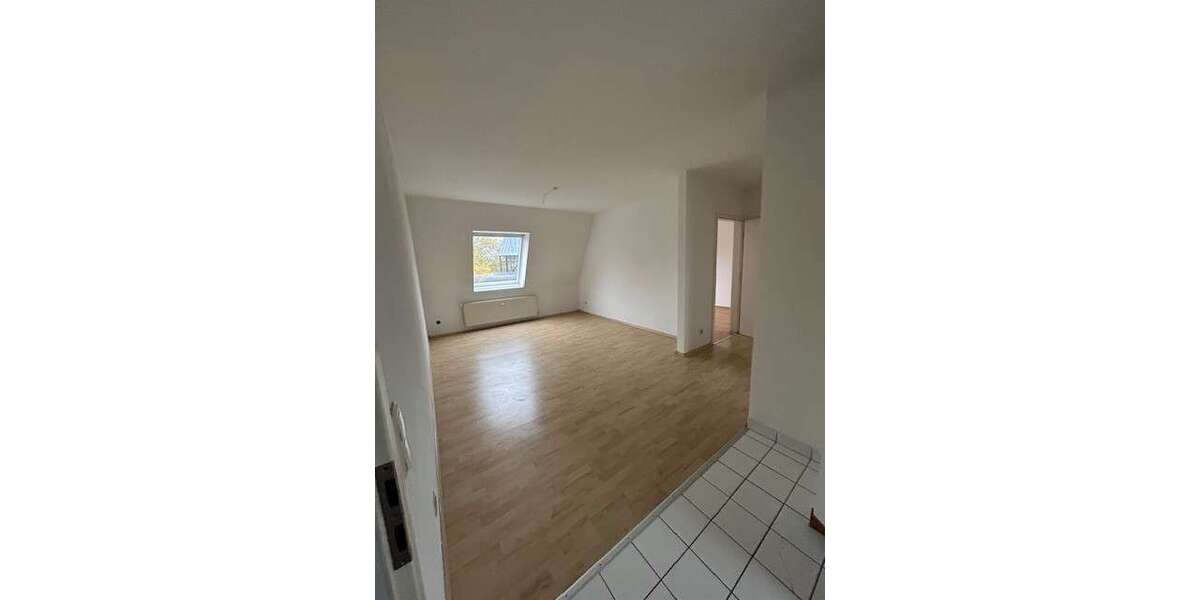 Etagenwohnung Kiel Südfriedhof - 3 Zimmer, 59 m&sup2;, 610&euro; | Angebot:25310372