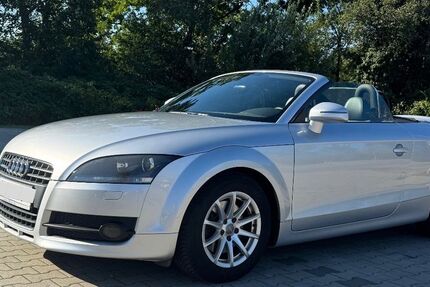 Audi TT 124.000 km 8.990 &euro; Kiel 24105