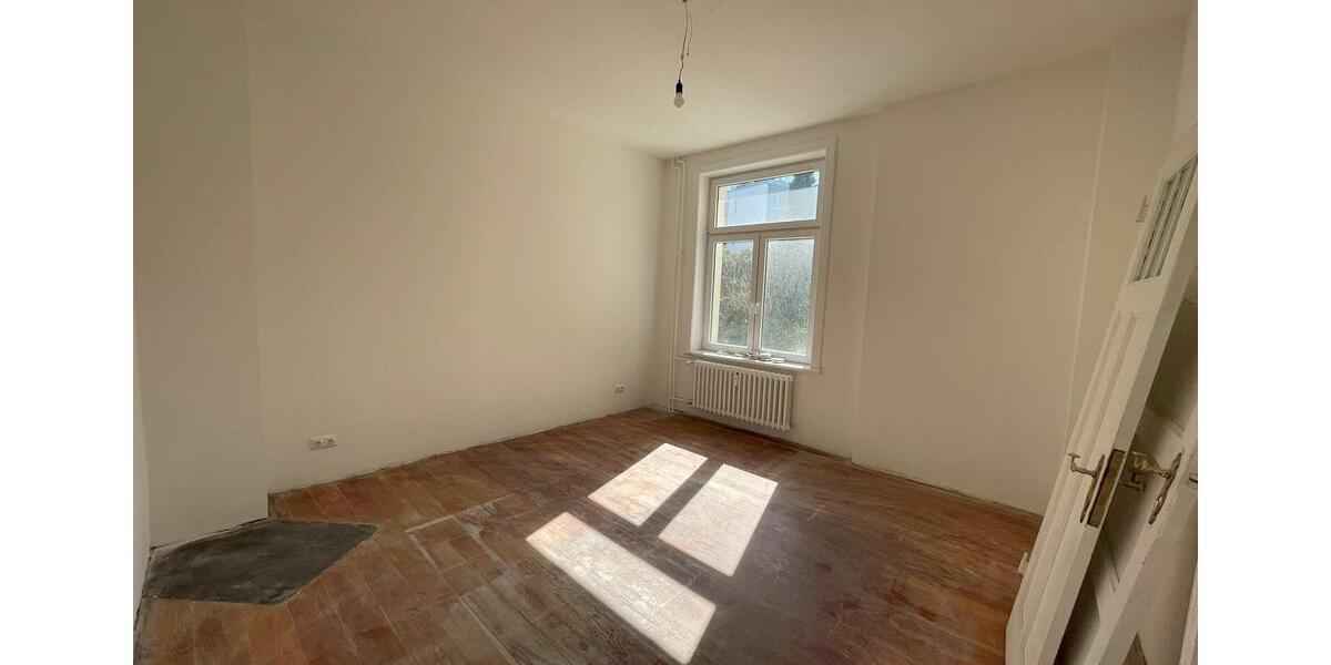 Etagenwohnung Kiel Blücherplatz - 3.5 Zimmer, 85 m&sup2;, 1.765&euro; | Angebot:26084303