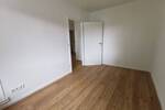 NEU*NEU*NEU*: modernisierte 3 Zimmer + Balkonblick ins Grüne, neue Einbauküche, Gäste-WC, Aufzug