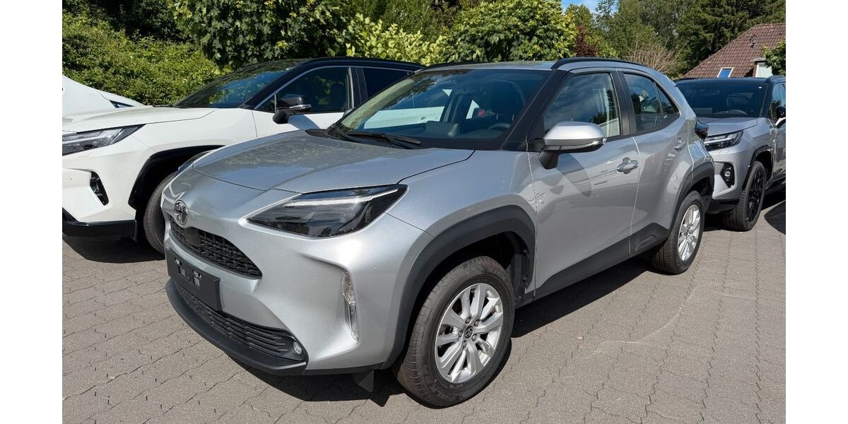 Toyota Yaris Cross 7.800 km 23.490 &euro; Kiel 24109