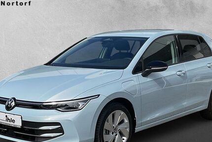 VW Golf 8.900 km 34.380 &euro; Nortorf 24589