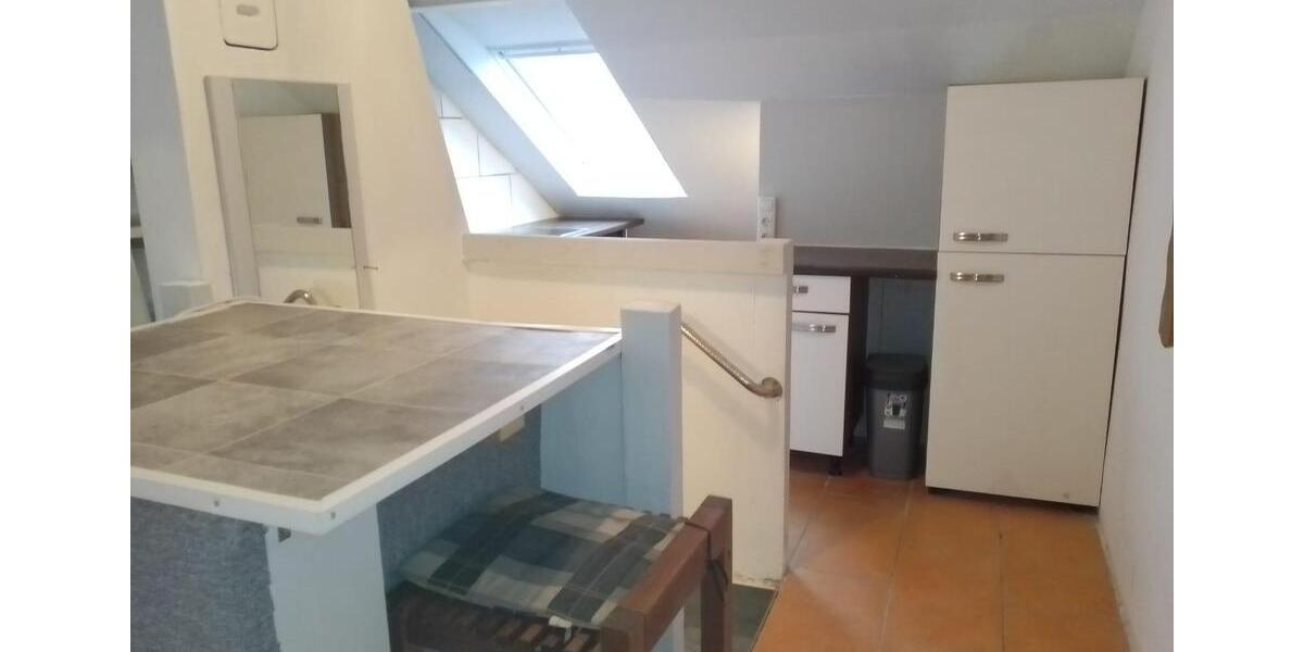 Etagenwohnung Kiel Schreventeich - 2 Zimmer, 125 m&sup2;, 650&euro; | Angebot:26042103