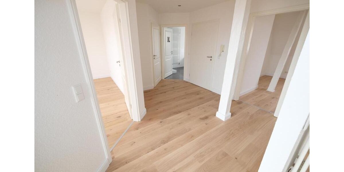 Dachgeschoßwohnung Eckernförde - 3 Zimmer, 117 m&sup2;, 1.750&euro; | Angebot:25921077