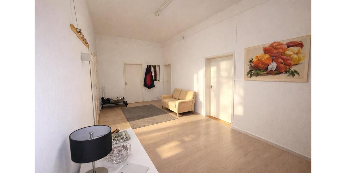 Etagenwohnung Kiel Neumühlen-Dietrichsdorf - 1 Zimmer, 20 m&sup2;, 400&euro; | Angebot:24497252