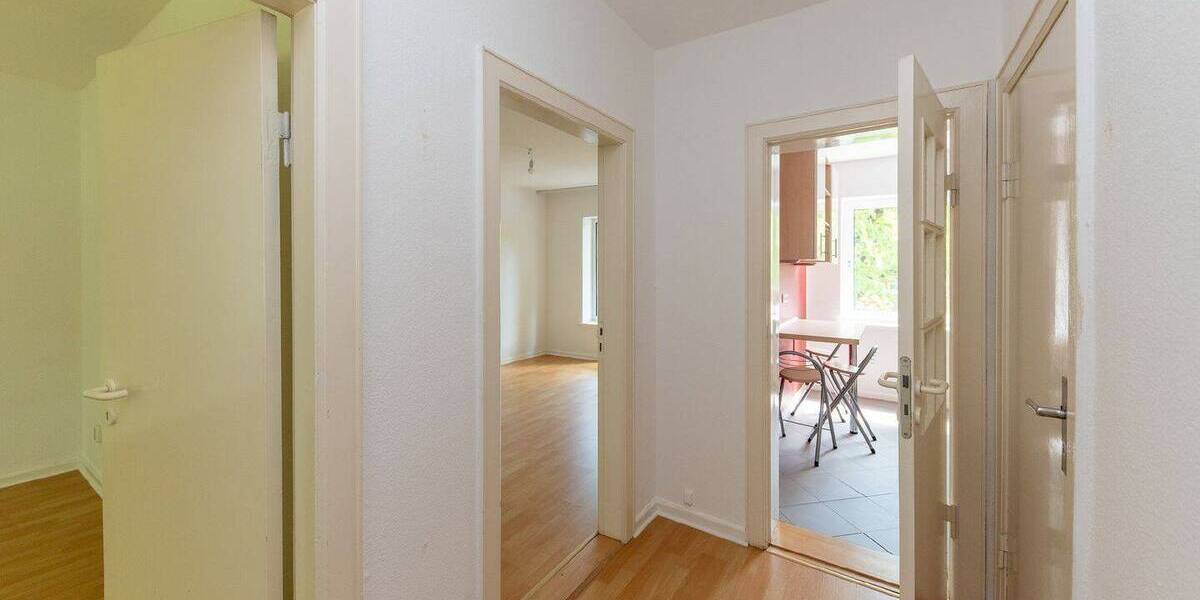 Etagenwohnung Kiel Südfriedhof - 2 Zimmer, 48 m&sup2;, 155.000&euro; | Angebot:26902126