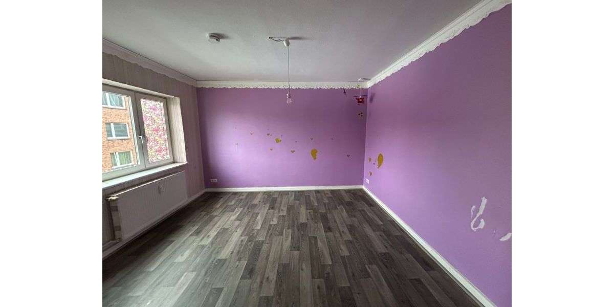 Etagenwohnung Neumünster Innenstadt - 3 Zimmer, 73 m&sup2;, 509&euro; | Angebot:26665893