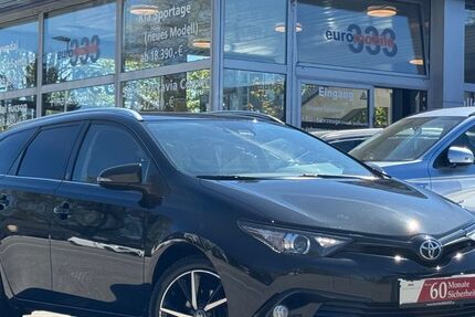 Toyota Auris 81.900 km 12.950 &euro; Kiel 24107