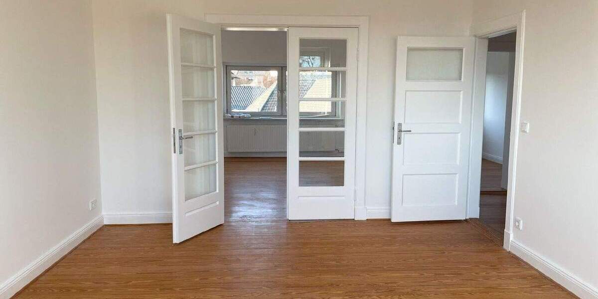 Etagenwohnung Kiel Blücherplatz - 4 Zimmer, 99 m&sup2;, 1.783&euro; | Angebot:25139433