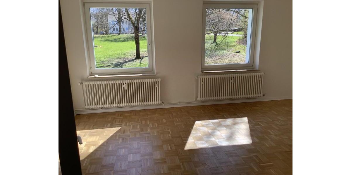 Erdgeschoßwohnung Eckernförde - 4 Zimmer, 100 m&sup2;, 1.147&euro; | Angebot:26081032