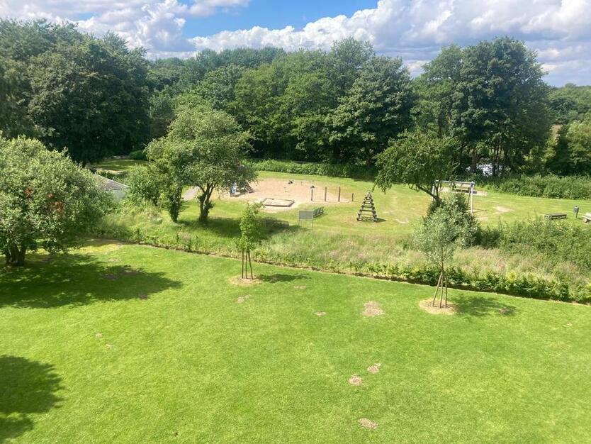 4 Zi.Whg. im Grünen, Wannenbad & Loggia