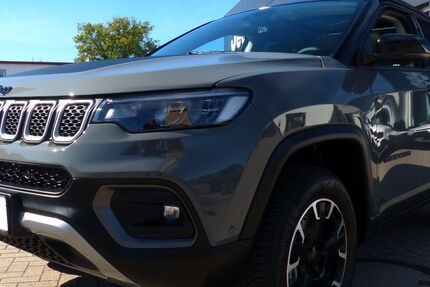 Jeep Compass 20.500 km 36.850 € Neumünster 24539