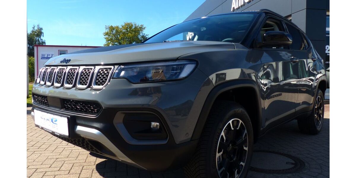 Jeep Compass 20.500 km 36.850 € Neumünster 24539