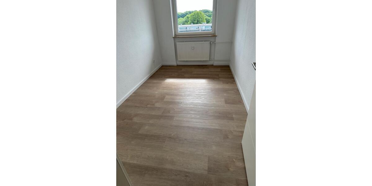 Etagenwohnung Melsdorf - 3 Zimmer, 76 m&sup2;, 219.000&euro; | Angebot:26833042
