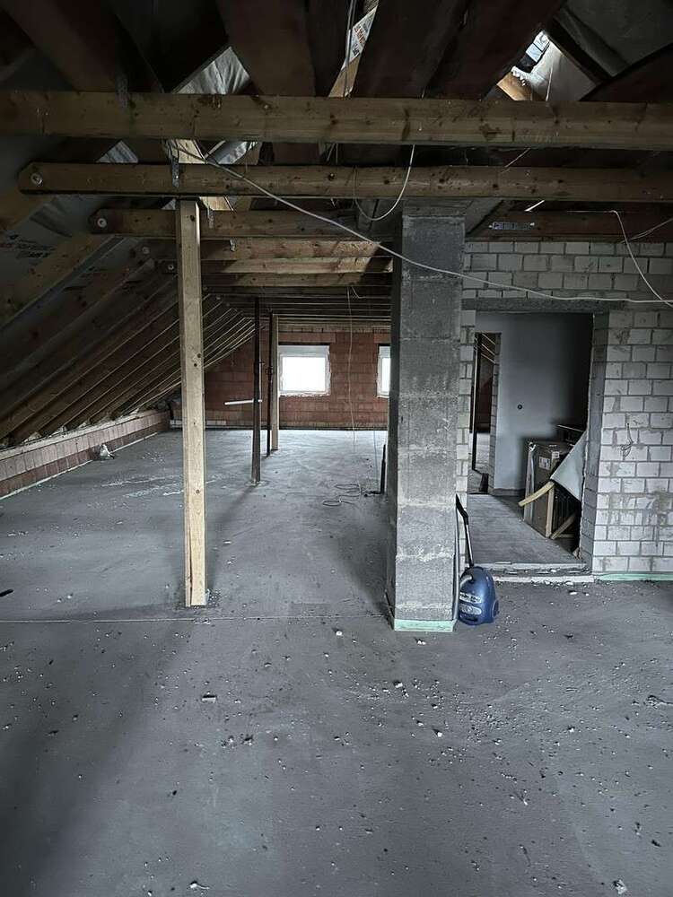 Halle in Neumünster 290 € 127 m²