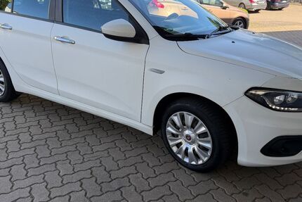Fiat Tipo 186.000 km 3.999 &euro; Kiel 24113