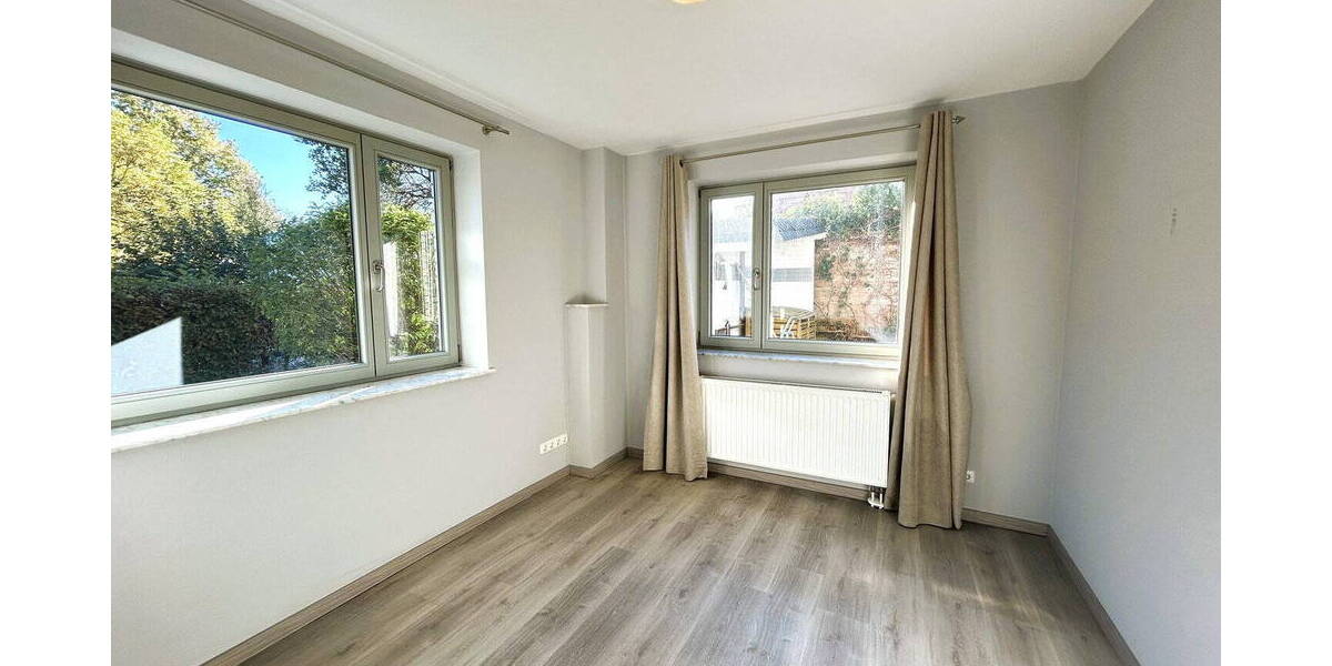 Mehrfamilienhaus, Wohnhaus Mönkeberg - 7 Zimmer, 323 m&sup2;, 695.000&euro; | Angebot:26417632