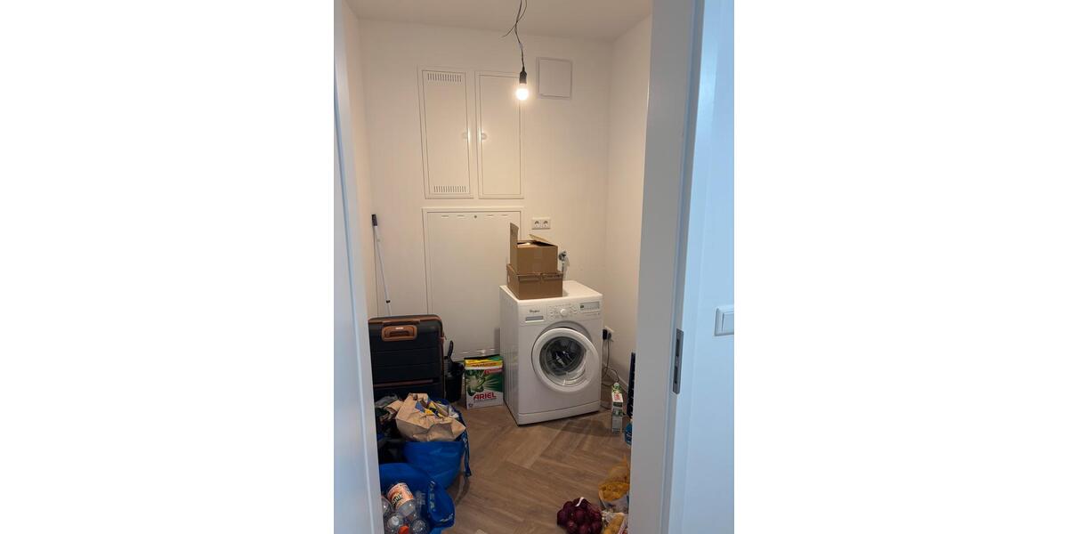 Erdgeschoßwohnung Kiel Gaarden-Ost - 3 Zimmer, 75 m&sup2;, 1.452&euro; | Angebot:26125844