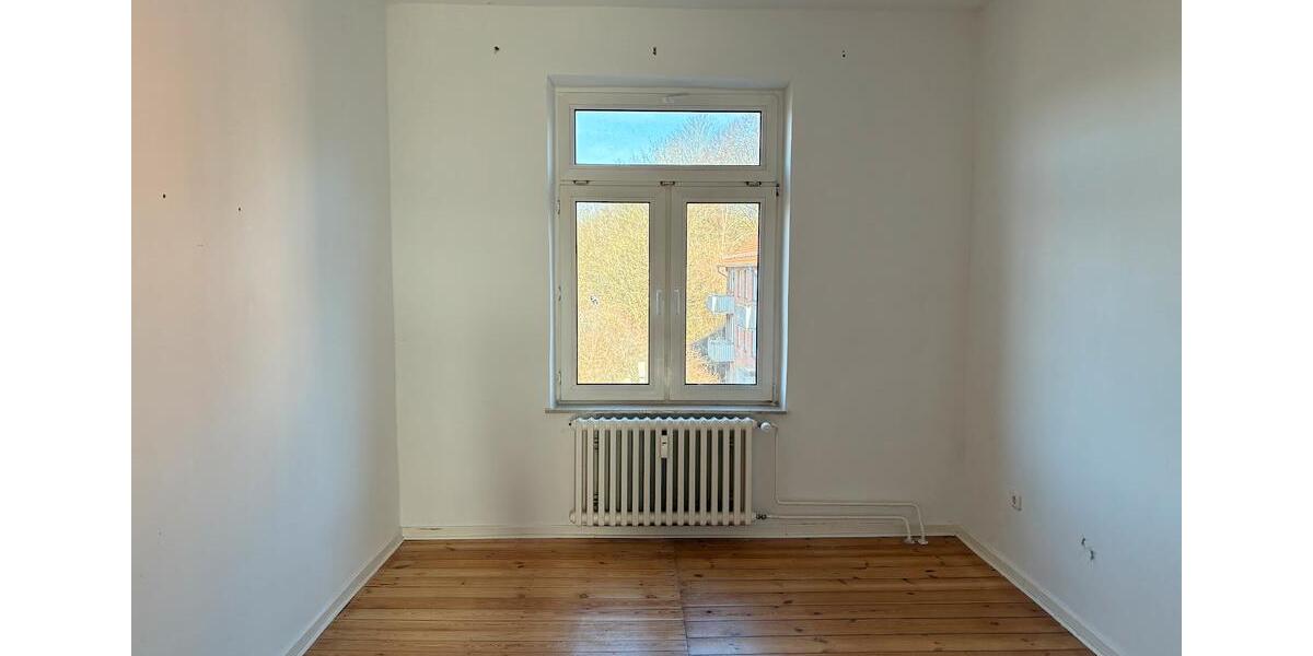 Dachgeschoßwohnung Kiel Neumühlen-Dietrichsdorf - 3.5 Zimmer, 82 m&sup2;, 809&euro; | Angebot:26279442