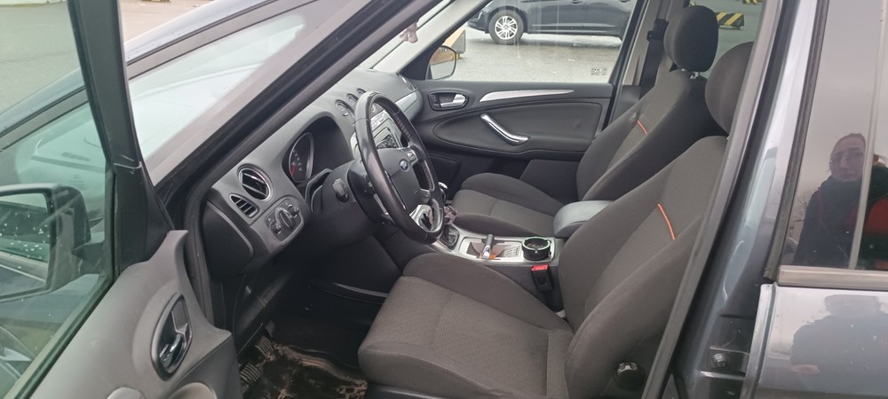 Ford S-Max 176.620 km 1.500 &euro; Neumünster 24534