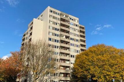 Modernisierte 4 Zi.Whg. mit Balkon unf Aufzug zum 28.04.2026 4 zimmer