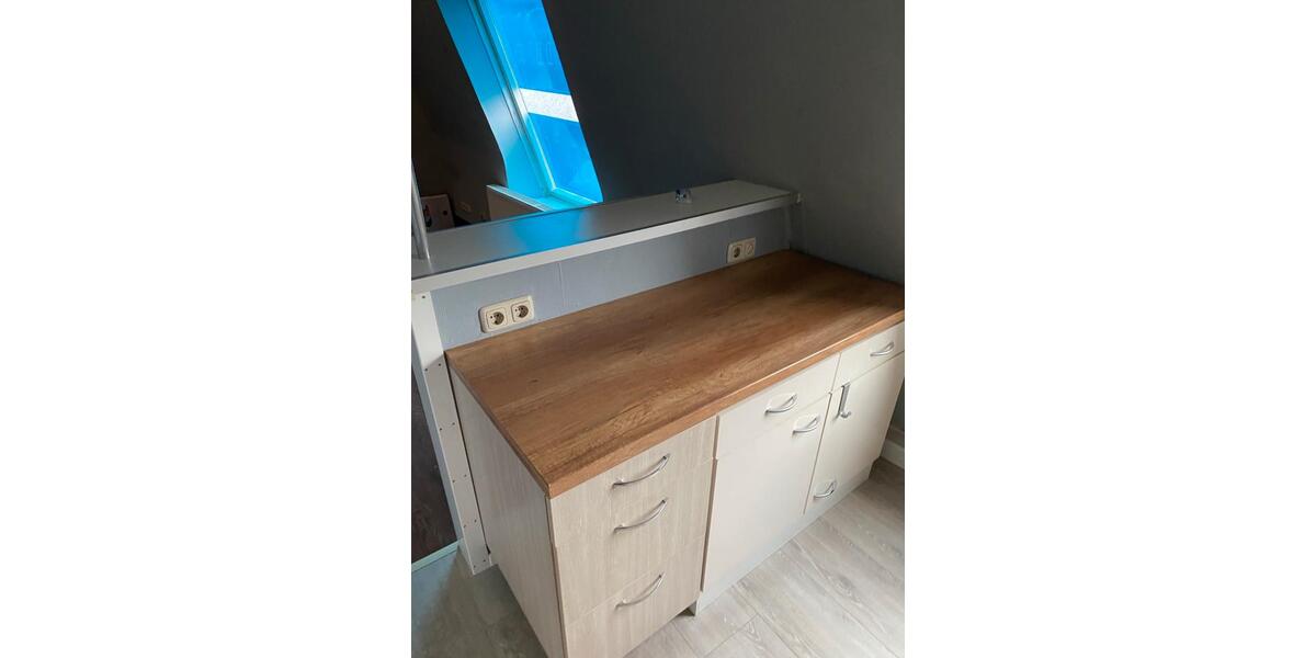 Dachgeschoßwohnung Neumünster - 3 Zimmer, 95 m&sup2;, 850&euro; | Angebot:24564033